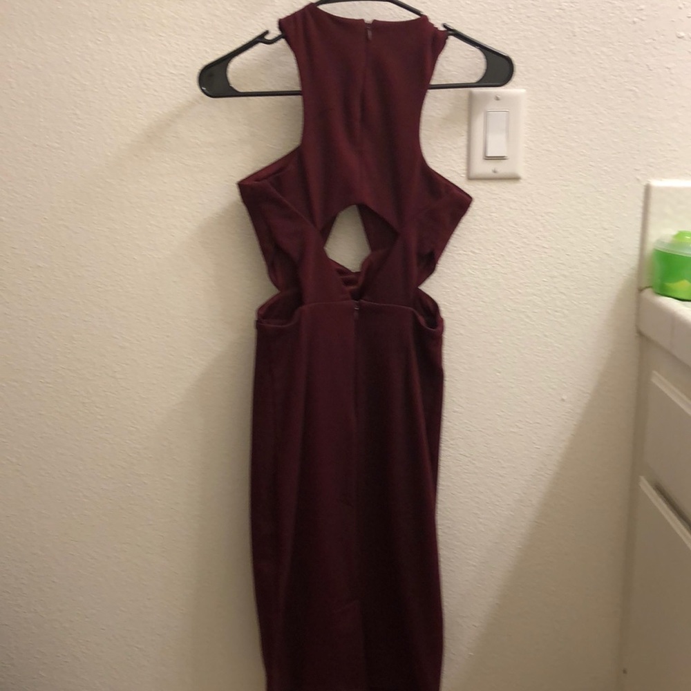 Dress - Picture 2 of 2